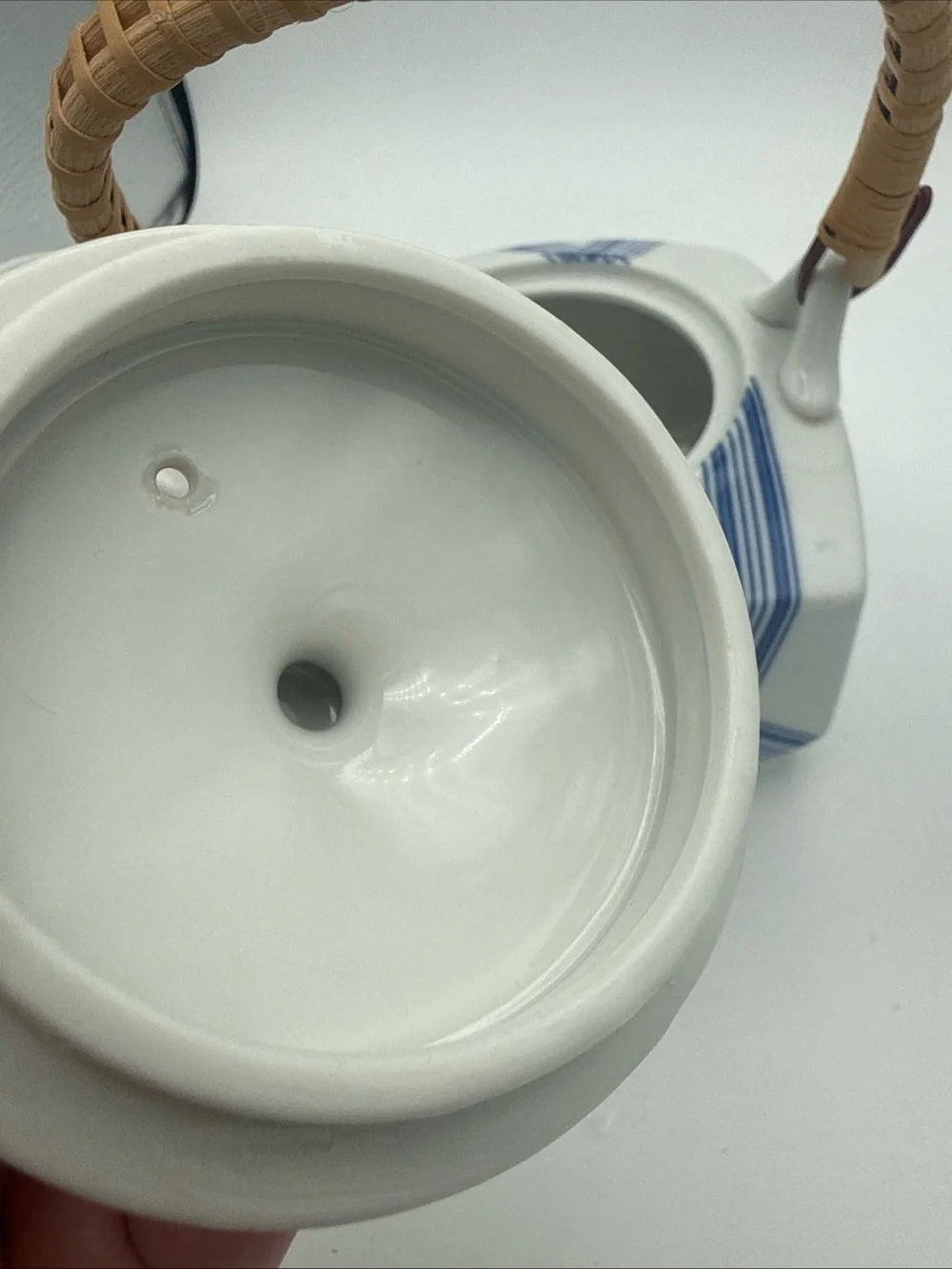 Blue & White Porcelain Teapot Set with Bamboo Handle - 5pc